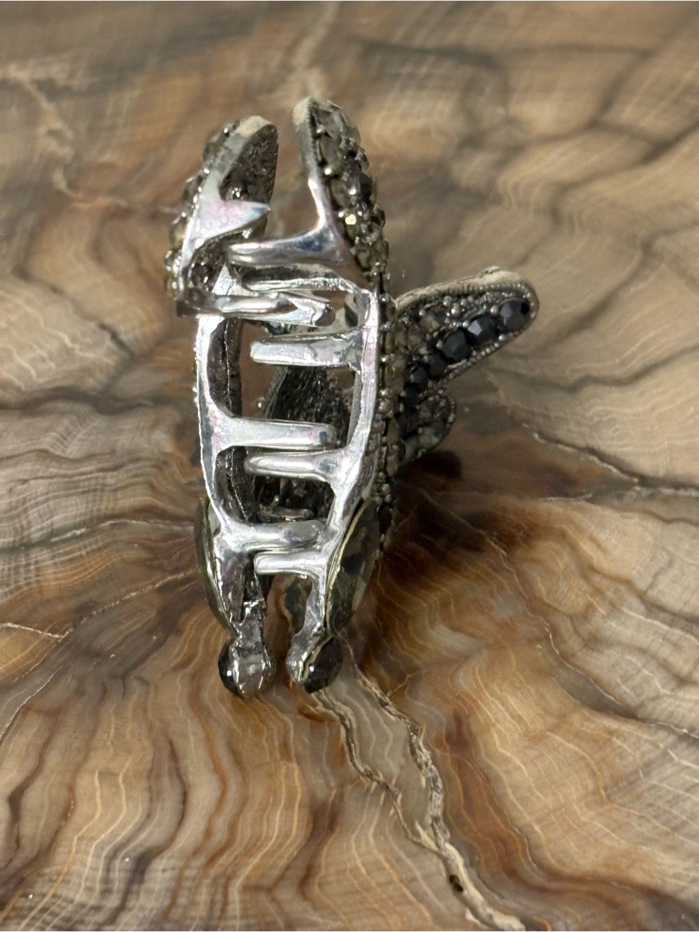 Elegant Dragonfly Crystal Rhinestone Hair Claw - Picture 7 of 8